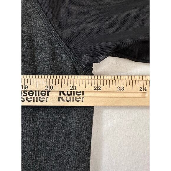 The North Face Grey Mesh Cutout Back Top L NF0A3LM9 - Picture 8 of 13